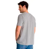 Remera gris de algodón con estampa frontal de una excavadora Caterpillar y el logo de la marca. Corte clásico y mangas cortas.
