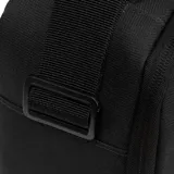 Mochila térmica unisex Caterpillar, color negro, con correa ajustable para el hombro y presillas frontales para accesorios.