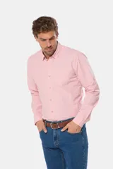 Camisa a cuadros color rosa, de manga corta, modelo slim con bolsillo, confeccionada 100% en algodón.