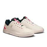 Championes urbanos de cuero sintético color blanco hueso, con detalles en verde oscuro y fucsia.
