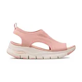 Sandalias deportivas Skechers Arch Fit City Catch color rosa, con capellada tejida transpirable Stretch Fit, plantilla contorneada Arch Fit con soporte para el arco plantar y suela de tracción flexible.