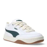 Championes urbanos Puma Park Lifestyle Street, color negro con detalles en blanco.