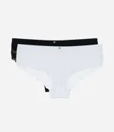Kit de dos bombachas boyshort, una blanca con encaje y otra negra.