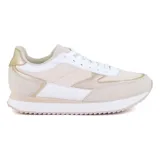 Championes deportivos Hi-Tec Lyra, color beige con detalles en blanco y dorado.