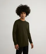 Buzo verde oscuro de algodón con cuello redondo y mangas largas.