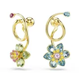 Par de caravanas asimétricas con forma de flor, con tallos en tono oro y pétalos multicolores elaborados con cristales de diferentes formas. Los motivos florales son desmontables.