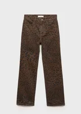 Pantalón de jean de tiro alto con estampado animal print en tonos marrones.