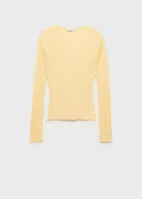 Buzo amarillo de punto de canalé fino, con cuello redondo, diseño entallado y mangas largas.
