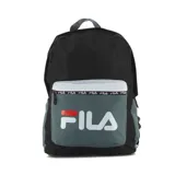 Mochila negra y gris con logo de Fila, incluye un bolsillo frontal con cierre.