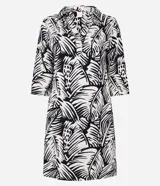 Vestido corto con estampa de follaje en blanco y negro, con escote en V, solapa y mangas 3/4.