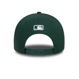 Gorro New Era modelo 9FORTY, color verde oscuro, con el logo de los Los Angeles Dodgers bordado en blanco en el frente.