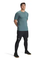 Remera deportiva Under Armour Vanish Elite para hombre, color verde azulado con logo en el pecho. Confeccionada en tejido transpirable y sin costuras para reducir la fricción.