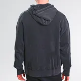 Canguro negro con capucha, cordones ajustables y bolsillo tipo canguro. Tiene un acabado desgastado con efecto acid wash.