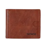 Billetera marrón de cuero con costuras a tono y logo de la marca Terrano grabado en la parte inferior.