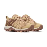Zapatillas de senderismo Merrell Accentor 3, color beige con detalles en marrón. Capellada de cuero de ante y malla transpirable, cordones y correas reciclados, lengüeta de fuelle, puntera de goma protectora, forro de malla reciclada, plantilla extraíble de espuma EVA reciclada, tratamiento Cleansport NXT™ para el control del olor, cámara de aire Merrell Air Cushion en el talón y suela de goma adherente.
