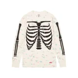 Camiseta de manga larga color crema con estampado floral y esqueleto.
