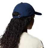 Gorra de béisbol negra marca Columbia, con logo bordado en blanco al frente y cierre ajustable en la parte posterior.