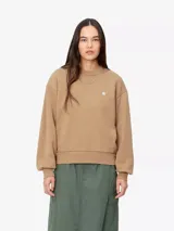 Buzo de algodón color tostado con ajuste relajado, capucha ajustable y logo bordado en el pecho.