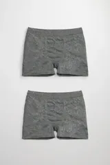 Boxer gris de microfibra con cintura elástica.