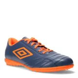 Championes de fútbol 5 Umbro Classico II TF, color azul marino con detalles en naranja.