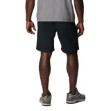 Short deportivo gris de corte recto, con bolsillos laterales con cierre y cintura elástica con cinturón ajustable.
