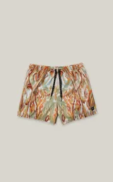 Short de baño con estampado abstracto en tonos verde, naranja y celeste. Tiene cintura elástica con cordón ajustable.