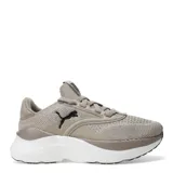 Championes Puma Softride Mayve color beige con logo negro.