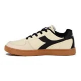 Championes Diadora Champion Lifestyle Helio II, color beige con detalles en negro y suela marrón.