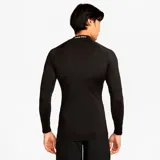 Camisa de entrenamiento de manga larga, ajustada, con tecnología Dri-Fit que favorece la transpiración, de color negro.