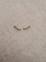 Aros trepadores de plata con cinco circonitas engarzadas.