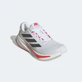 Championes Adidas Supernova Rise 2, color blanco con detalles en negro y rojo, ideales para running.