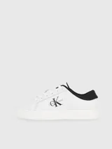 Zapatillas urbanas Calvin Klein modelo Classic Cupsole, color blanco. Confeccionadas en cuero, con ajuste de cordones, interior de espuma y forro de malla de poliéster.