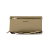 Billetera color beige con doble compartimento con cierre, correa de mano y logo de la marca en el frente.