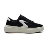 Championes Skechers Cordova Classic negros con detalles en blanco. Capellada de lona y gamuza con cordones. Plantilla Skechers Air Cooled Memory Foam y entresuela amortiguadora.