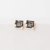 Par de aros cuadrados de plata 925 y oro con circonias.