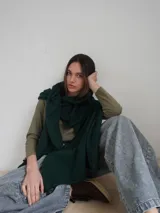Bufanda pashmina color fucsia.
