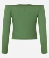 Blusa verde de rib con escote hombro a hombro y mangas largas ajustadas.