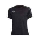Remera deportiva Nike Strike negra de poliéster con tecnología Dri-FIT, cuello redondo y logo blanco en el pecho.