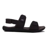 Sandalias marrones con ajuste de velcro en dos tiras y pulsera trasera.