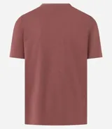 Remera slim de manga corta color salmón, de punto medio, sin estampado y cuello redondo.