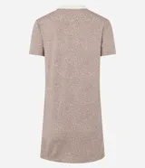 Camisón corto de manga corta, color beige con estampado de puntos pequeños, cuello redondo con borde contrastante color crema y estampado frontal de Bambi con la palabra "Bambi".