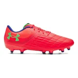 Championes de fútbol Under Armour Magnetico Pro 3 FG, color coral con detalles en verde y azul.