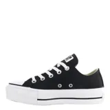 Championes Converse All Star Chuck Taylor Lift con plataforma, color negro con detalles en blanco.