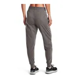 Pantalón de jogging negro Under Armour para mujer, de corte ajustado, con cintura elástica ajustable con cordón, bolsillos laterales y logo estampado en la pierna.