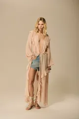 Short de jean de tiro medio con lavado desgastado.