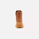 Botas de cuero negro con cordones, cremallera lateral y suela de goma con plataforma.