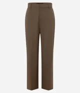 Pantalón de vestir marrón de corte recto, con trabillas en la cintura y estampado de cuadros.