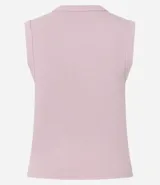 Blusa básica sin mangas color blanco, confeccionada en algodón con elastano, con escote en V y textura acanalada.