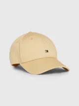 Gorra de béisbol de color beige claro, confeccionada en algodón, con visera curva y logo rectangular de Tommy Hilfiger bordado en el frente.
