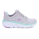 Championes deportivos Skechers Relaxed Fit: D'Lux Walker 2.0 - Daisy Doll, color gris con detalles en lila y celeste. Capellada de malla con superposiciones de cuero, cordones, plantilla acolchada Skechers Air-Cooled Memory Foam y suela de tracción flexible.